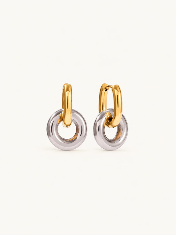 Maud Interlocking Ring Hoop Earrings – Two-Tone