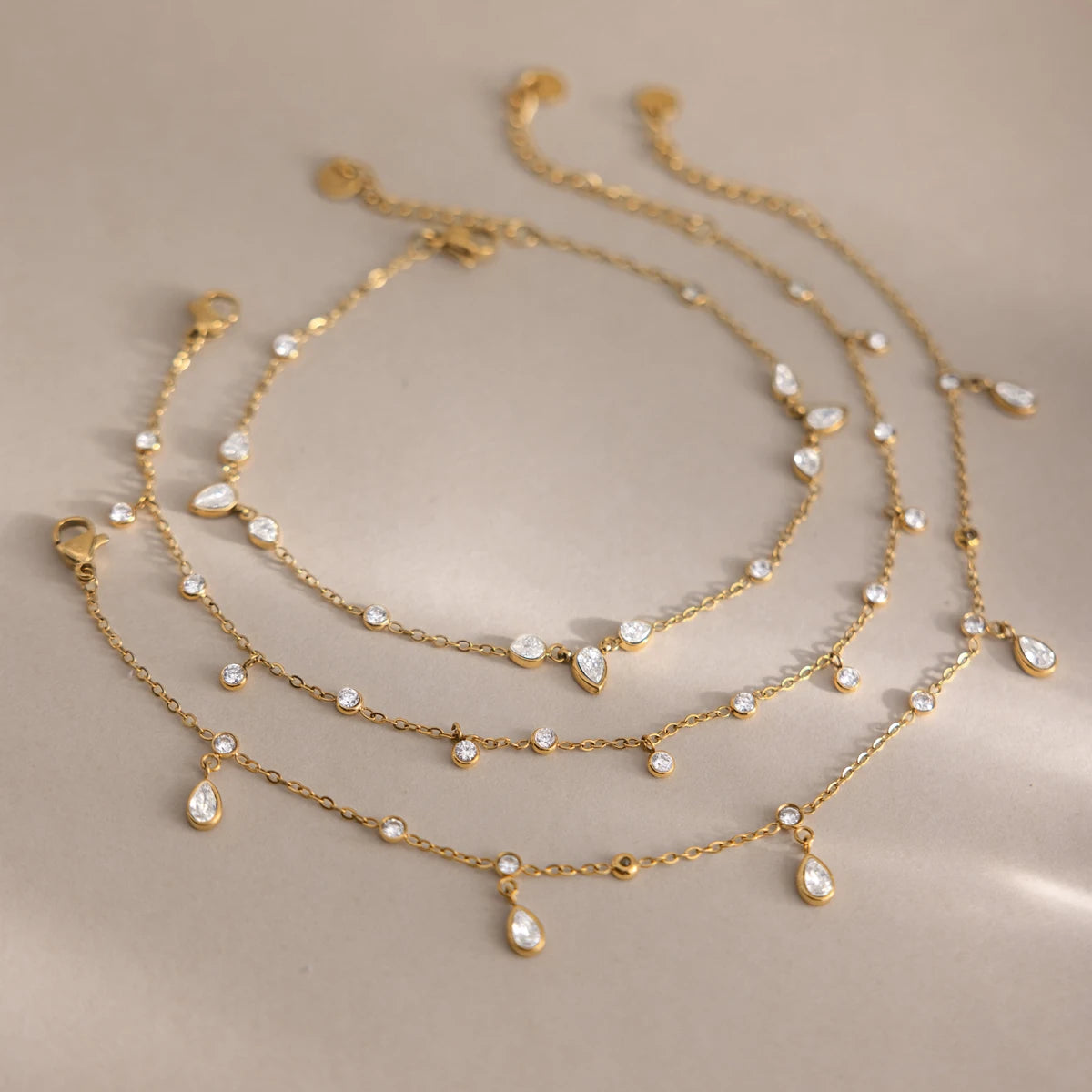 MACAJE Faye Facet Anklet