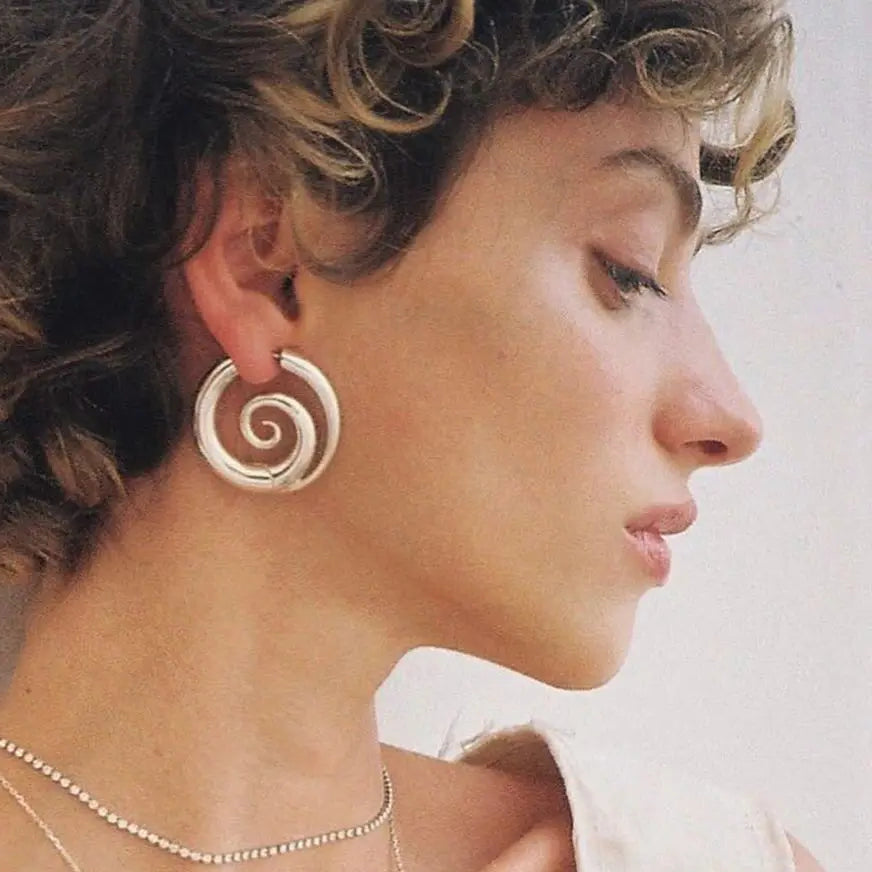 Albane Spiral Hoop Earrings worn – Macaje