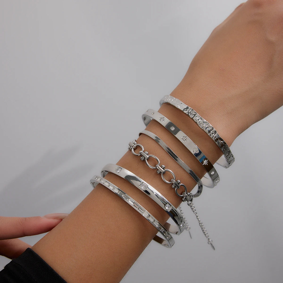 MACAJE Brise Bangle