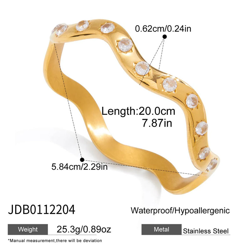 Eva Crystal Wave Bangle – Gold