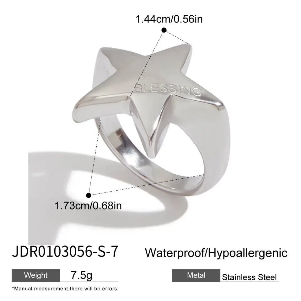 Leontine Star Ring