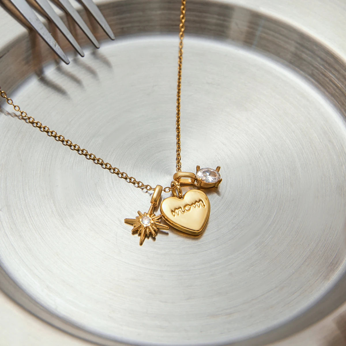 Seraphine Heart Necklace