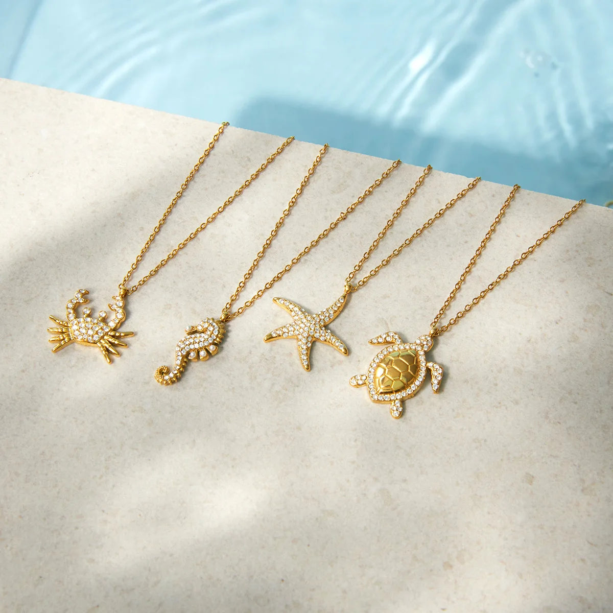 Manon Star Necklace