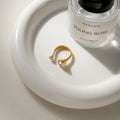 Lune Round Zircon Ring