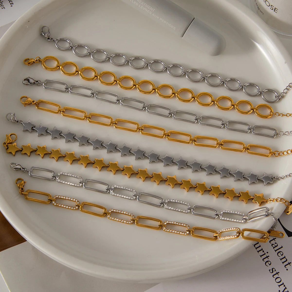 Estelle Chain Bracelet gift-ready packaging – Macaje bracelet
