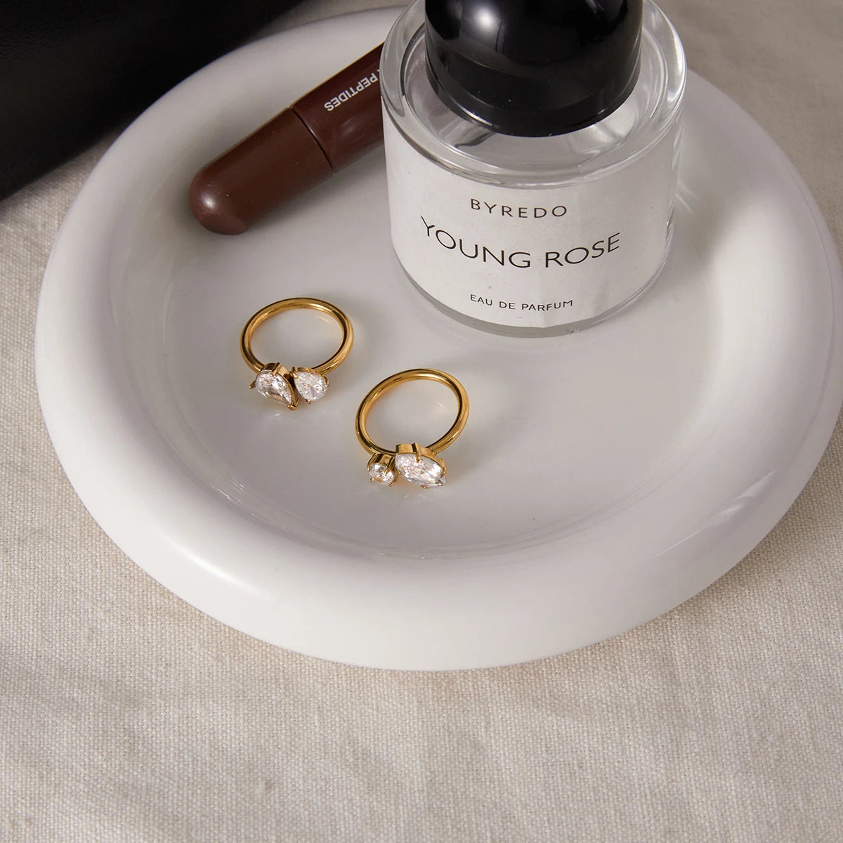 Esme Geometric Zircon Ring gift-ready packaging – Macaje ring