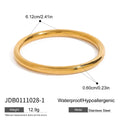 MACAJE Velours Bangle Light Yellow Gold