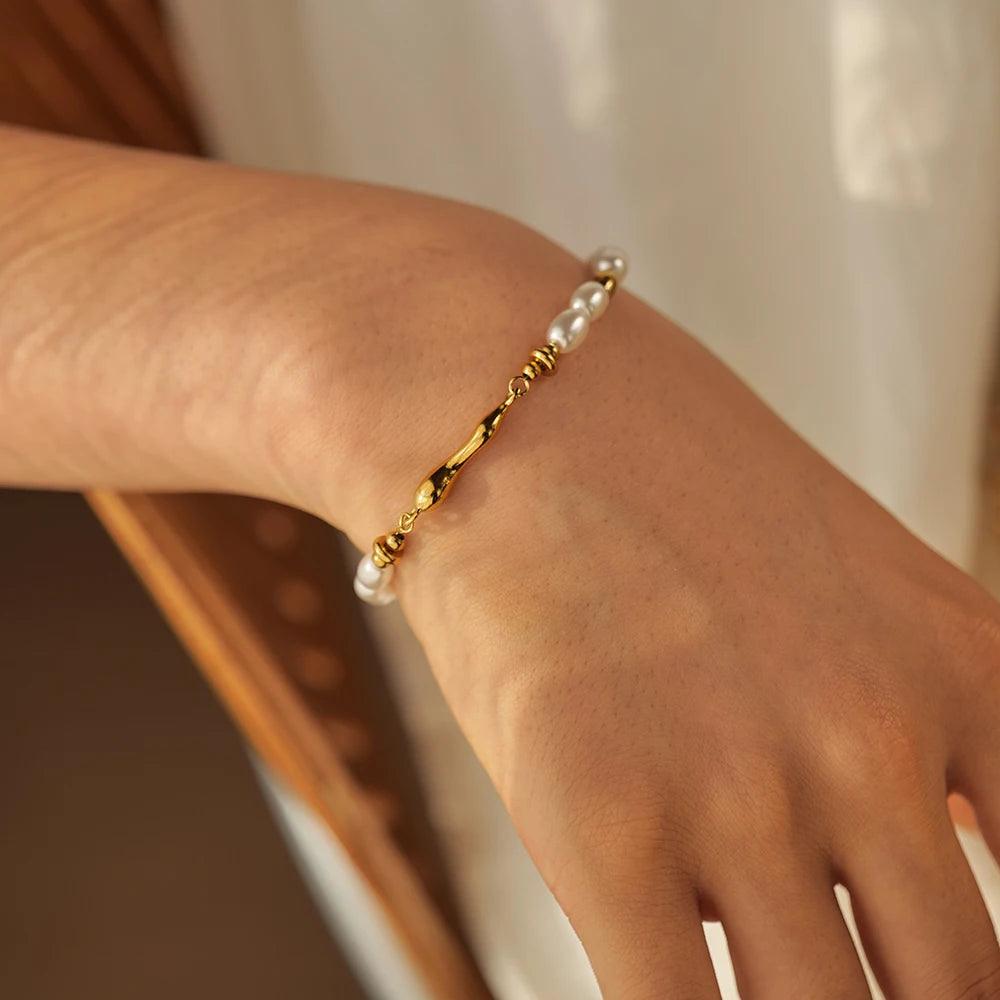 Sevigne Drop Bracelet
