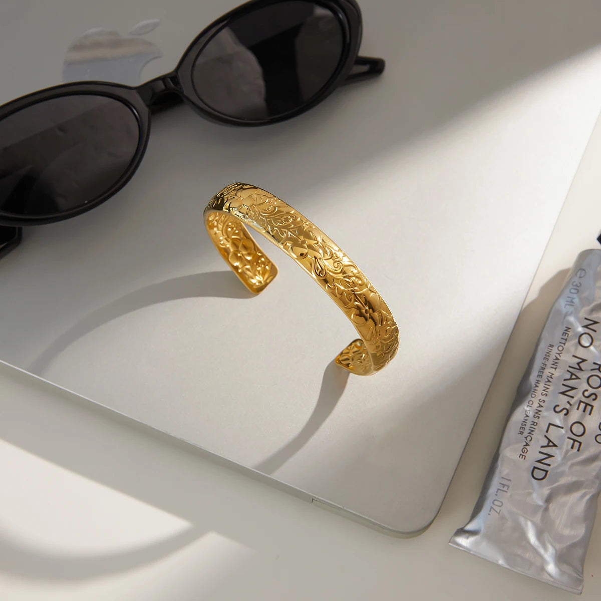 MACAJE Pivoine Bloom Bangle
