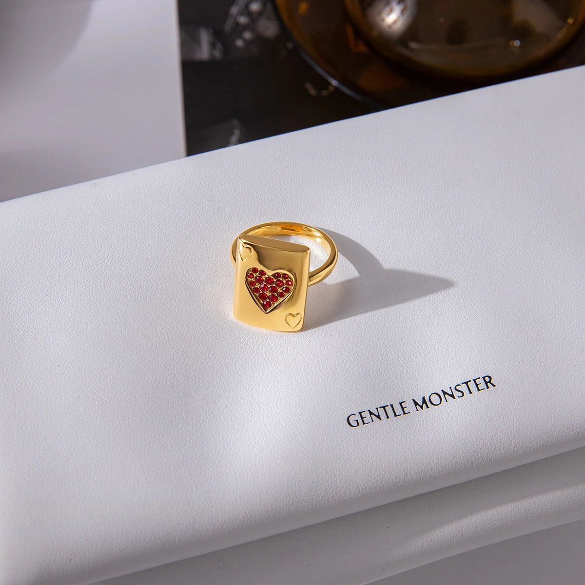 Reine Heart Card Ring