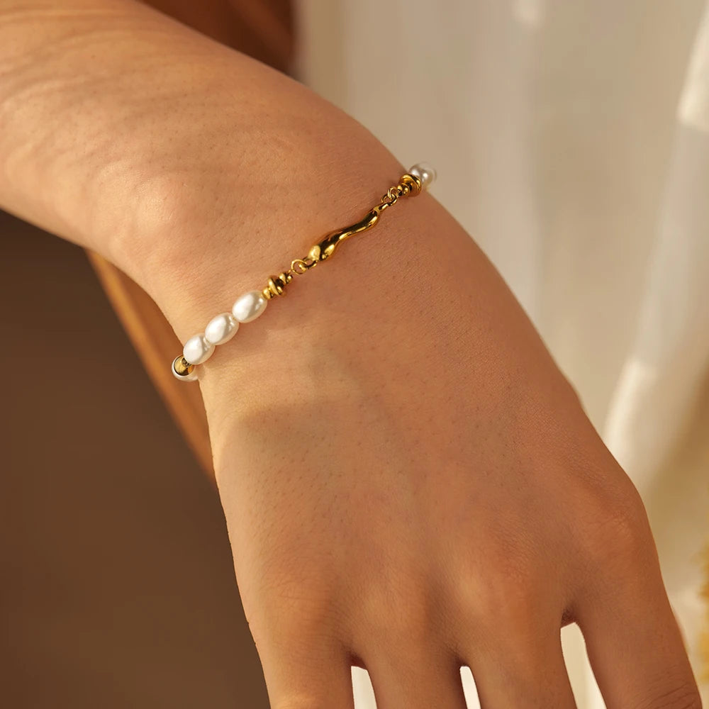 Sevigne Drop Bracelet