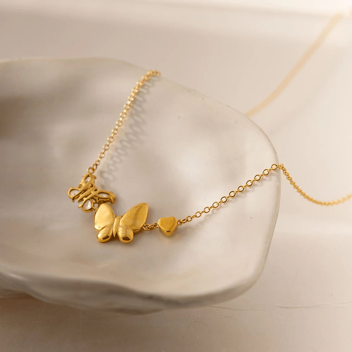Odette Heart Necklace