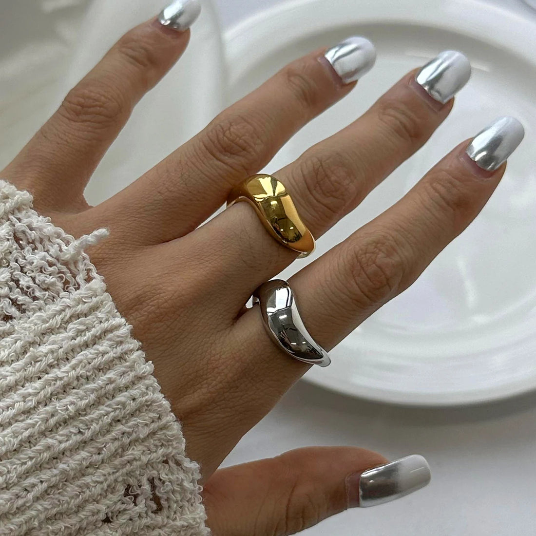 Ludivine Sculptural Wave Ring