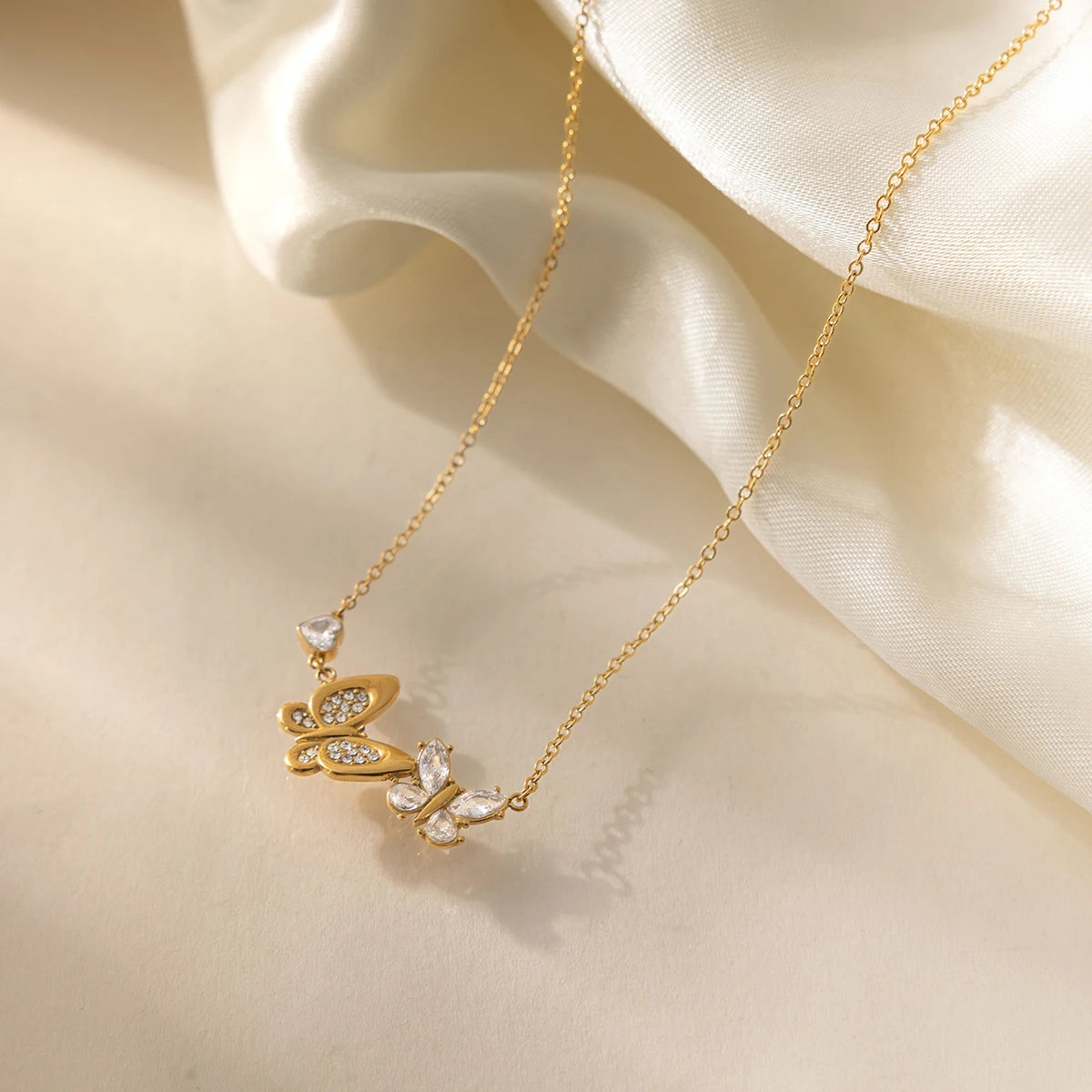 Odette Heart Necklace