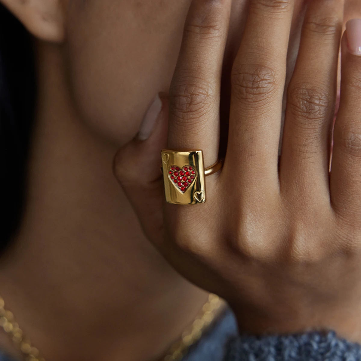 Reine Heart Card Ring