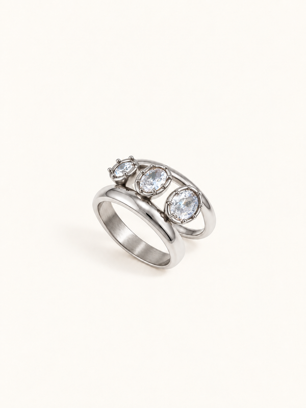 Antoinette Three-Stone Double Band Ring – Silver