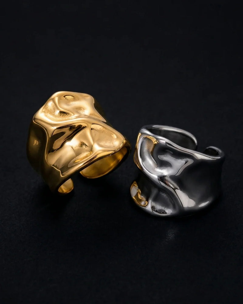 Clara Molten Wide Band Ring – Silver