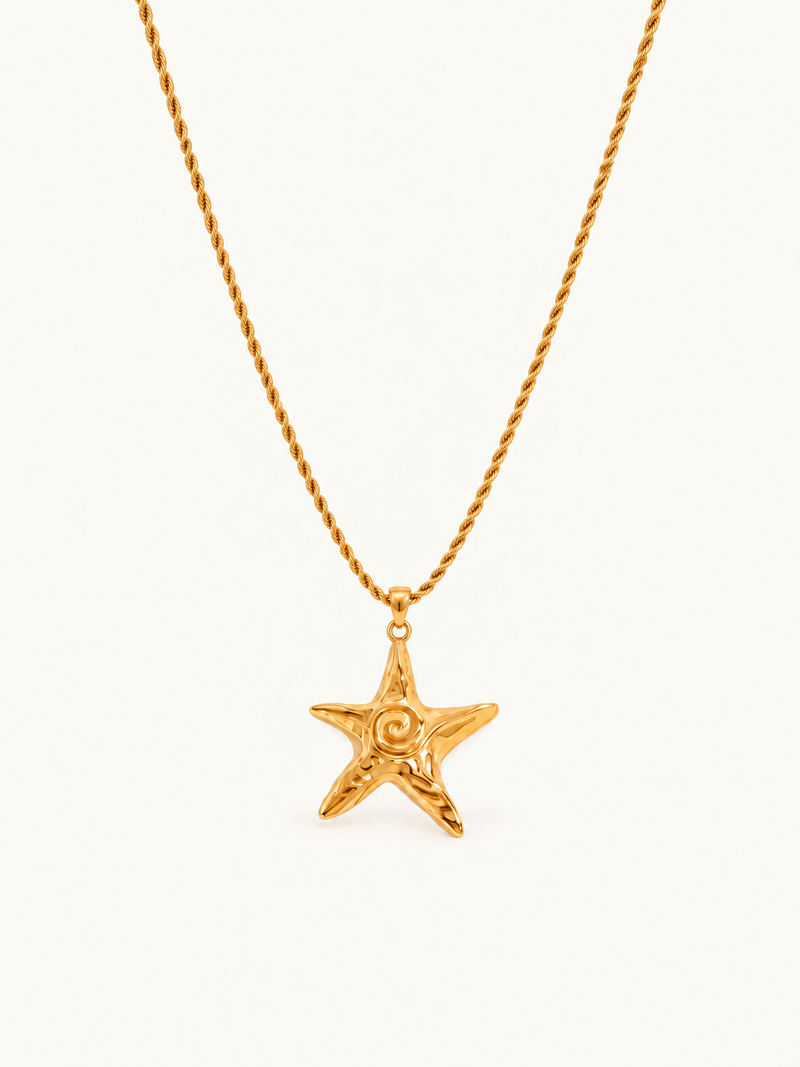 Ghislaine Star Pendant Necklace - Gold clean variation image