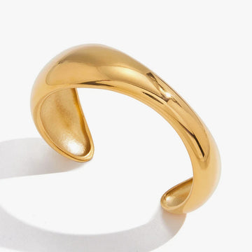 Lys Sculptural Cuff Bangle