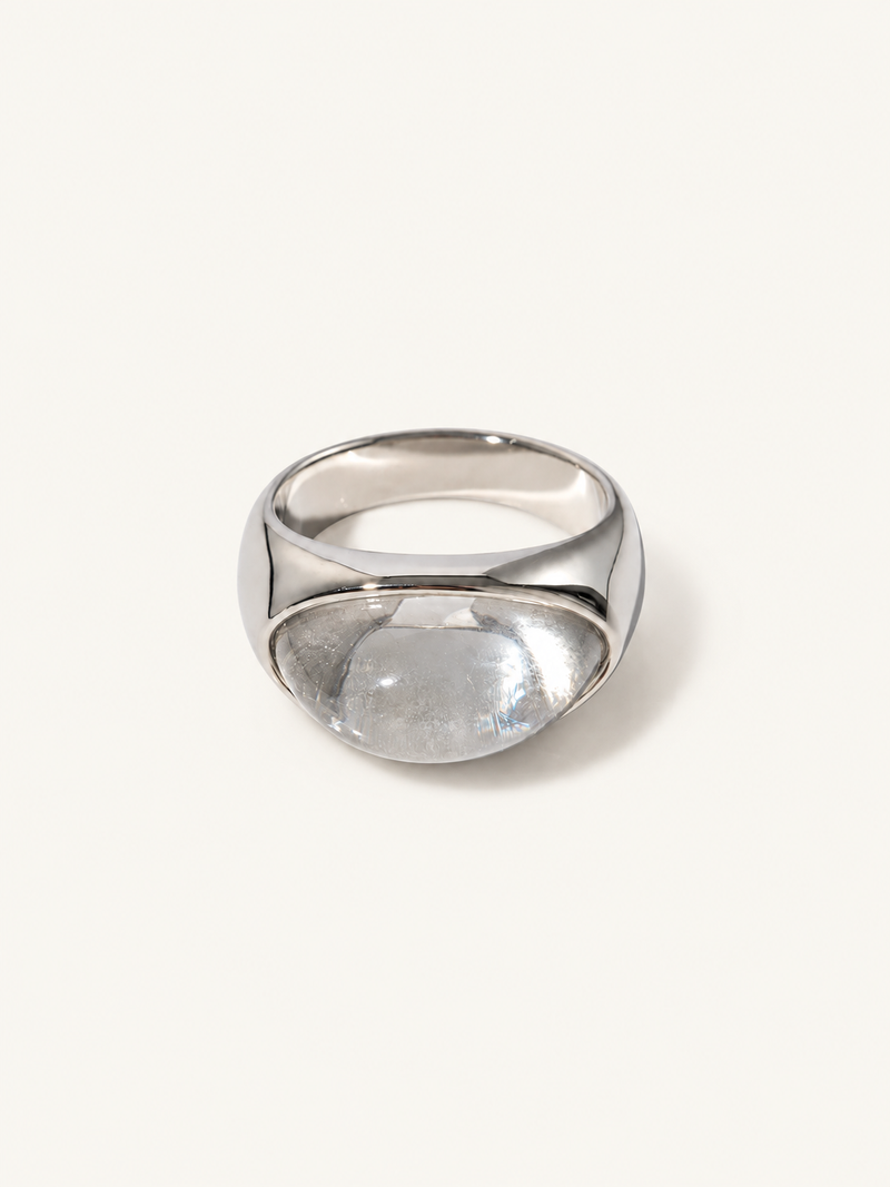 Margaux silver ring with clear cabochon stone
